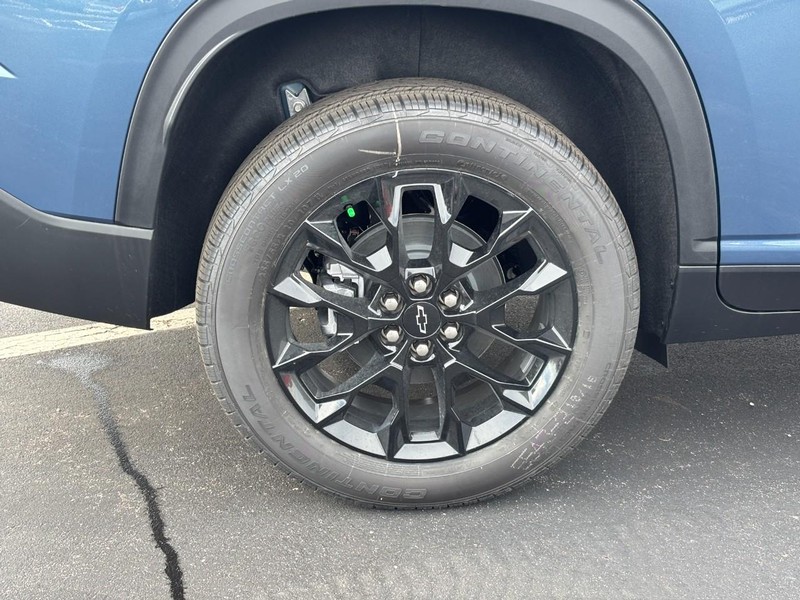 Chevrolet Traverse Vehicle Image 05