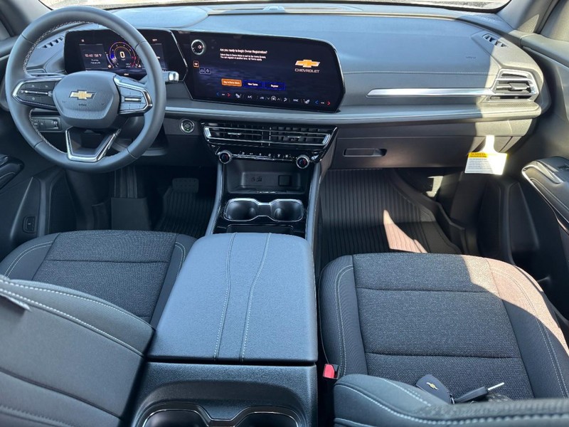 Chevrolet Traverse Vehicle Image 07