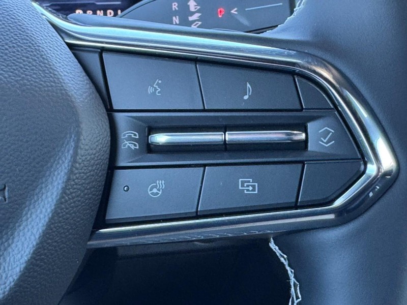 Chevrolet Traverse Vehicle Image 14