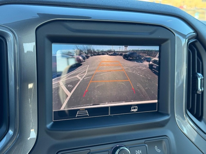 Chevrolet Silverado 1500 Vehicle Image 13