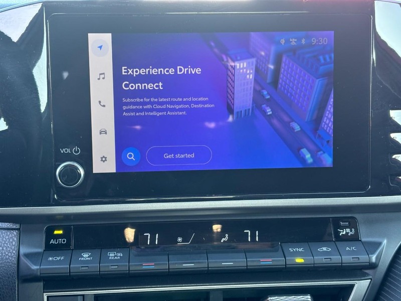 Toyota Camry Vehicle Image 20