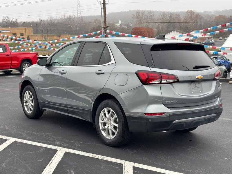 Chevrolet Equinox Vehicle Image 06