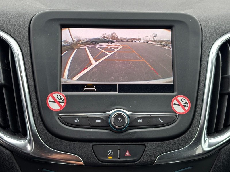 Chevrolet Equinox Vehicle Image 21