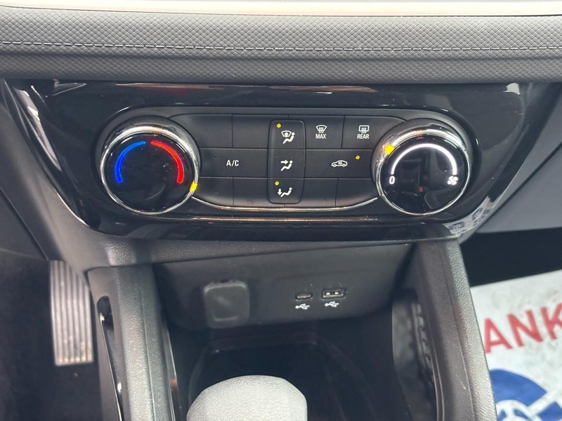 Chevrolet TrailBlazer Vehicle Image 22