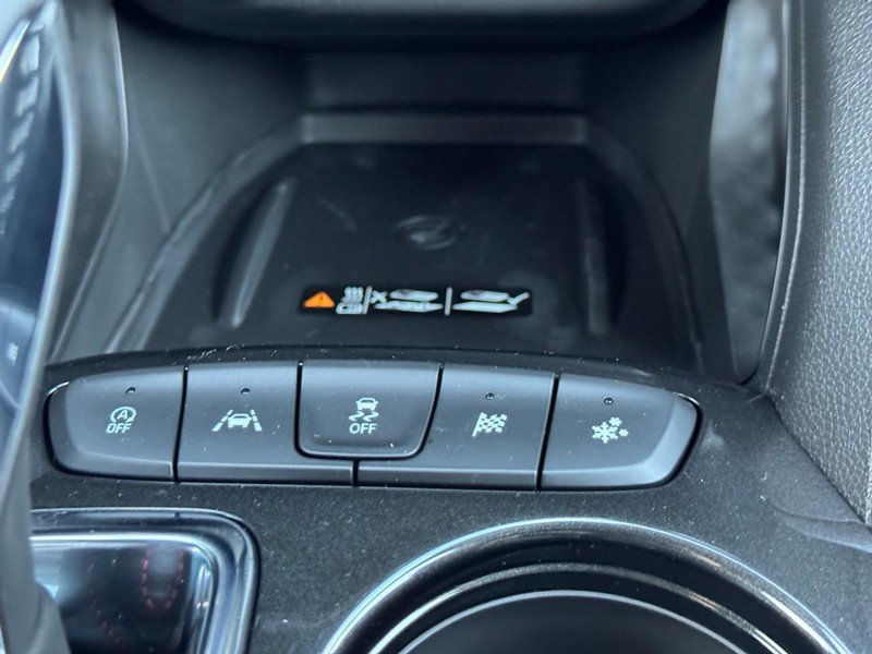 Chevrolet TrailBlazer Vehicle Image 16