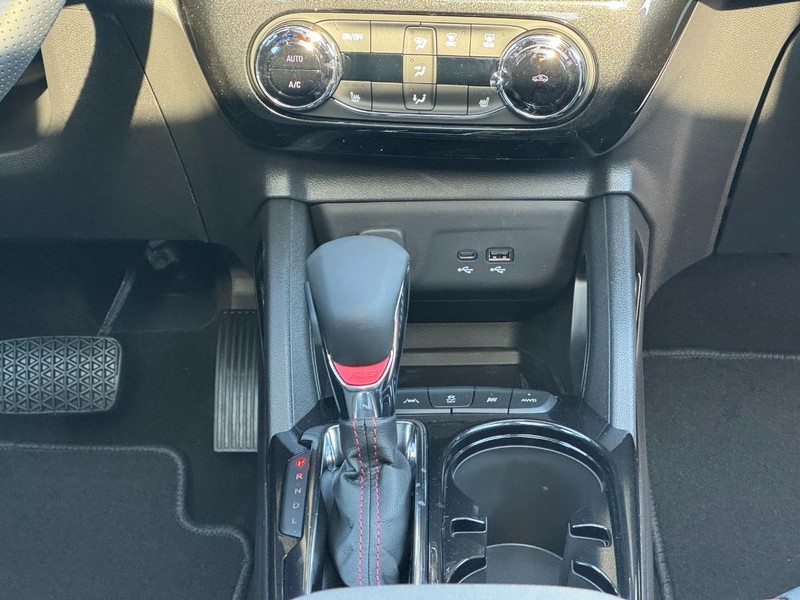 Chevrolet TrailBlazer Vehicle Image 10