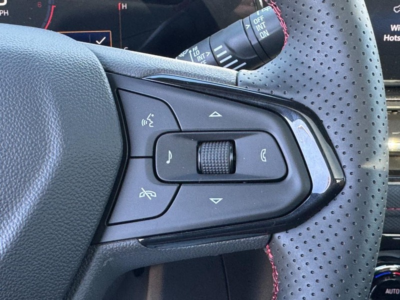 Chevrolet TrailBlazer Vehicle Image 14