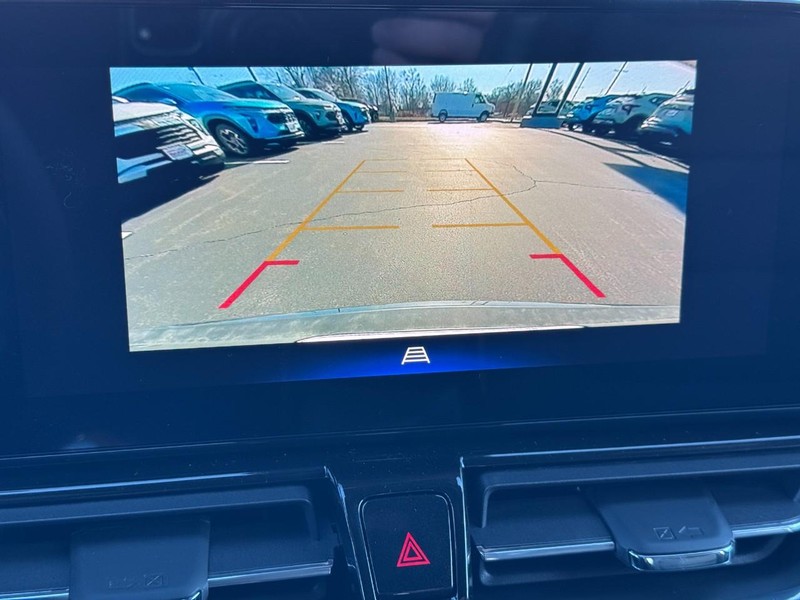 Chevrolet TrailBlazer Vehicle Image 18