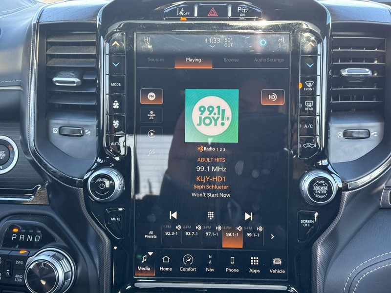 Ram 1500 Vehicle Image 13