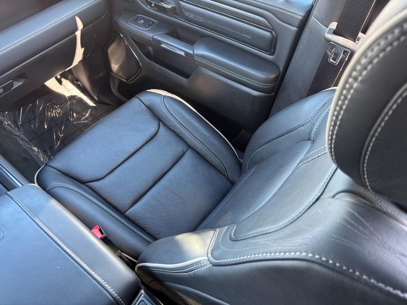 Ram 1500 Vehicle Image 15