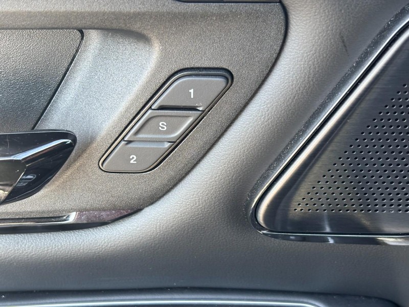 Ram 1500 Vehicle Image 25