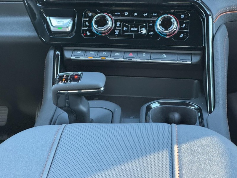 GMC Sierra 1500 Vehicle Image 11