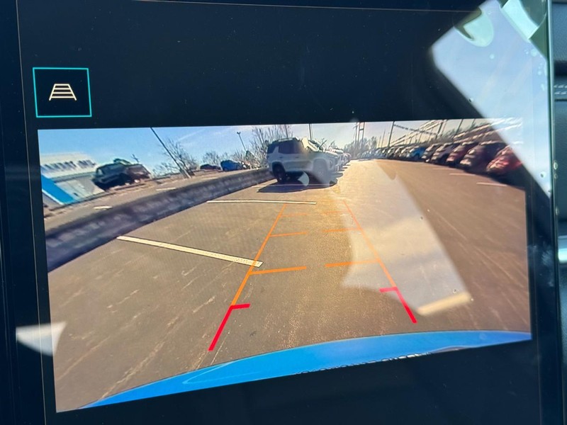 GMC Terrain Vehicle Image 18