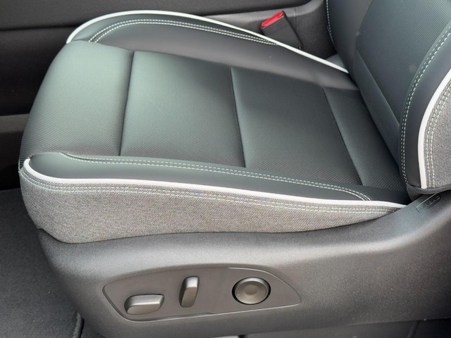 2026 GMC Sierra EV Elevation - Photo 15