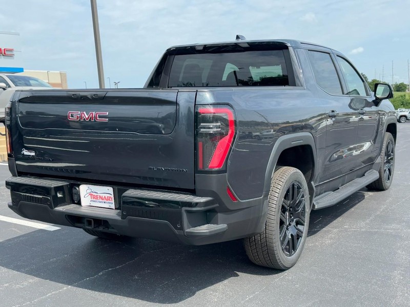 GMC Sierra EV Vehicle Image 04