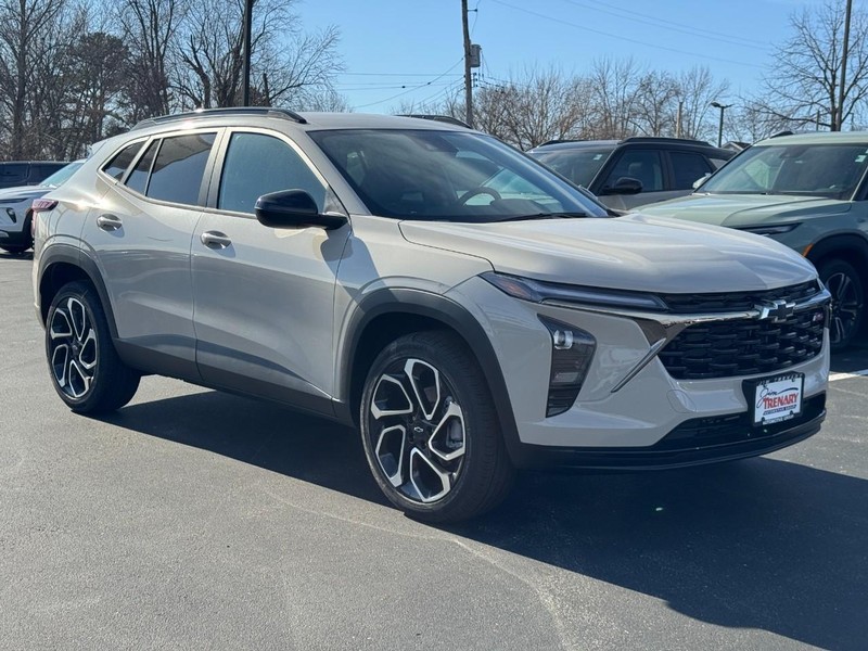 Chevrolet Trax Vehicle Image 02