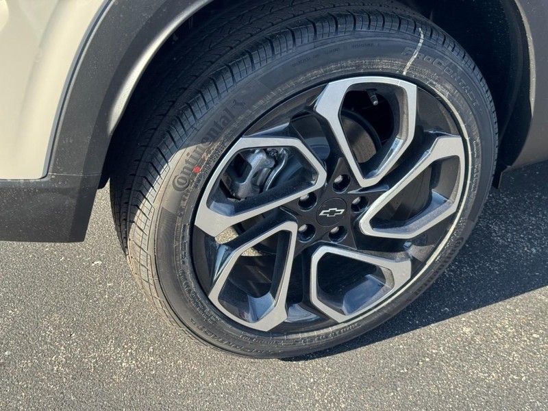 Chevrolet Trax Vehicle Image 05