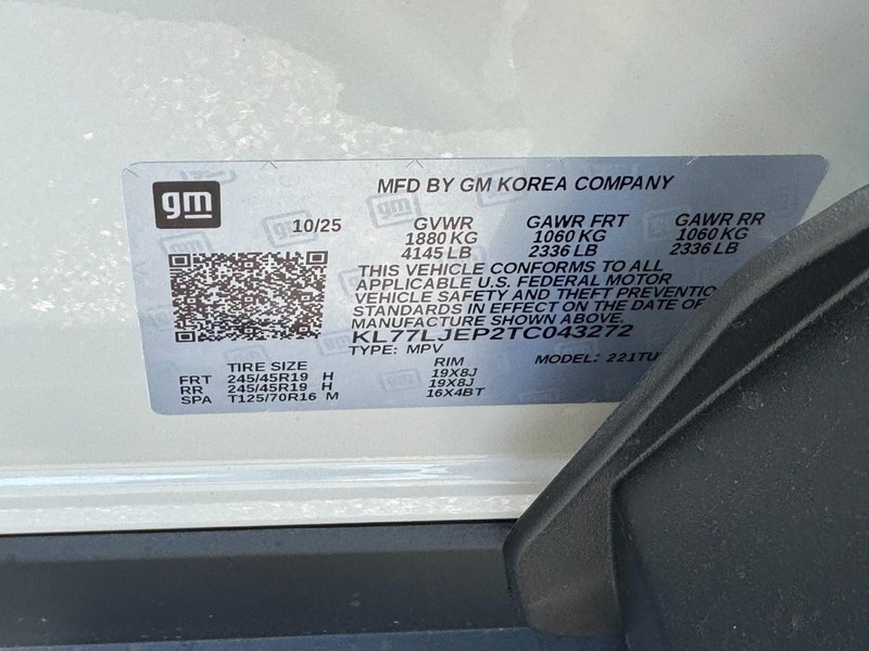 Chevrolet Trax Vehicle Image 16