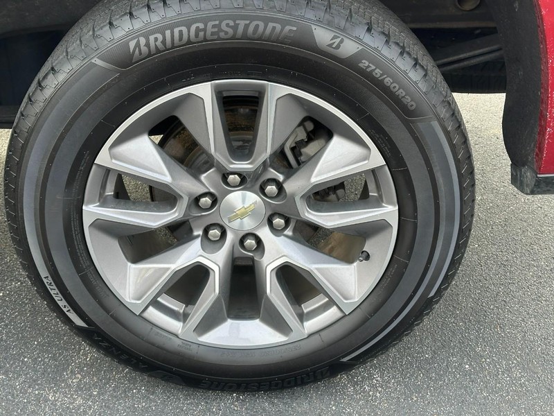 Chevrolet Silverado 1500 Vehicle Full-screen Gallery Image 07