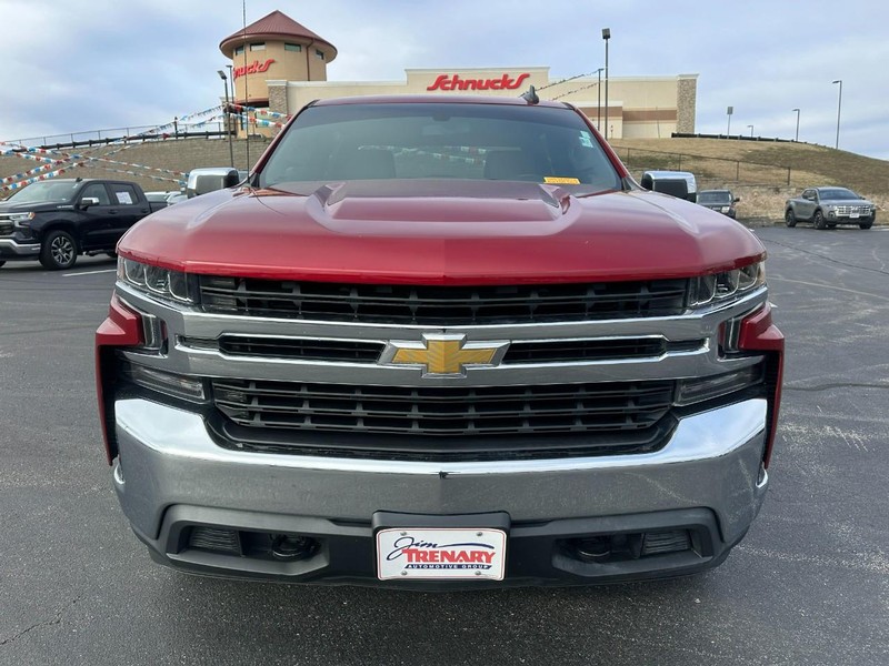 Chevrolet Silverado 1500 Vehicle Full-screen Gallery Image 09