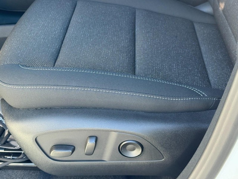 Chevrolet Traverse Vehicle Image 14