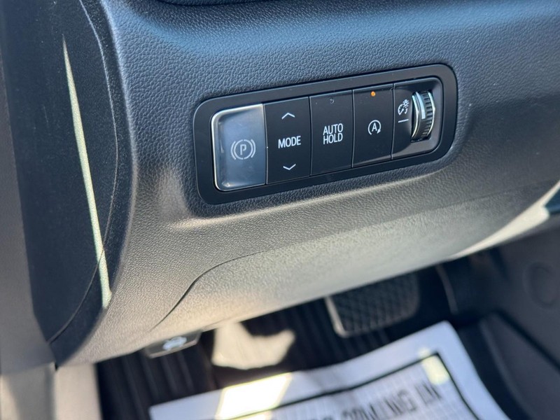 GMC Terrain Vehicle Image 14