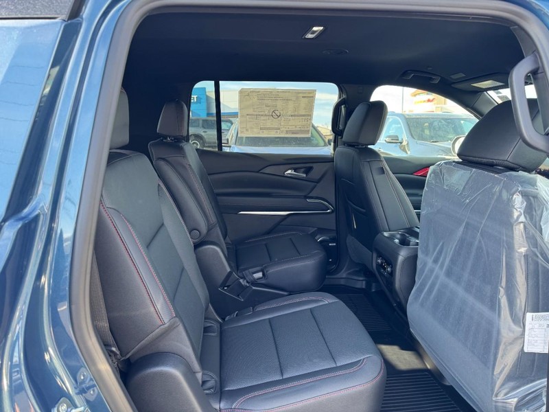 Chevrolet Traverse Vehicle Image 07