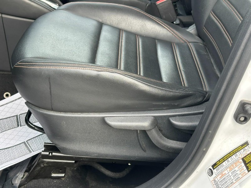 Nissan Kicks Vehicle Image 17