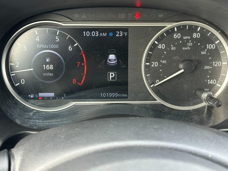 Nissan Kicks Vehicle Image 20