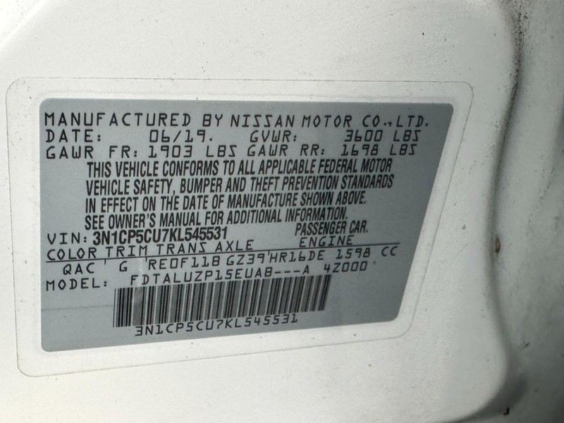 Nissan Kicks Vehicle Image 23