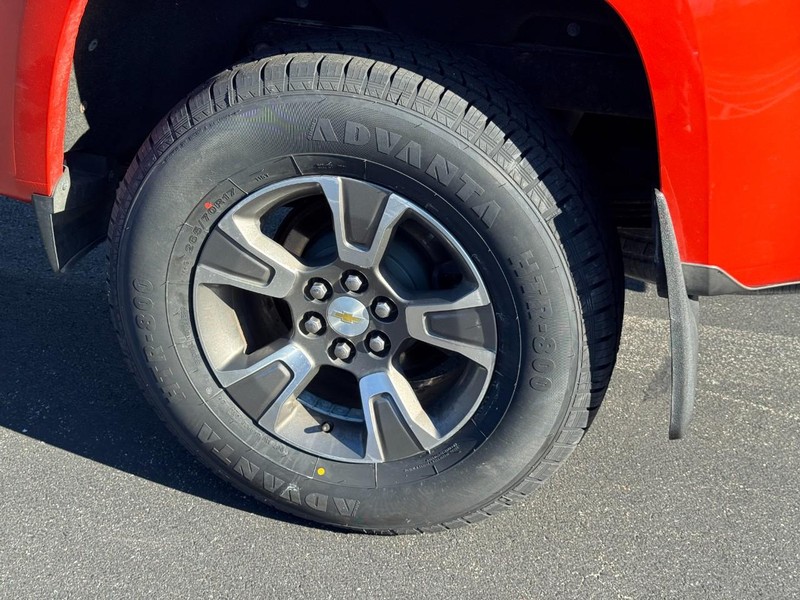 Chevrolet Colorado Vehicle Image 07