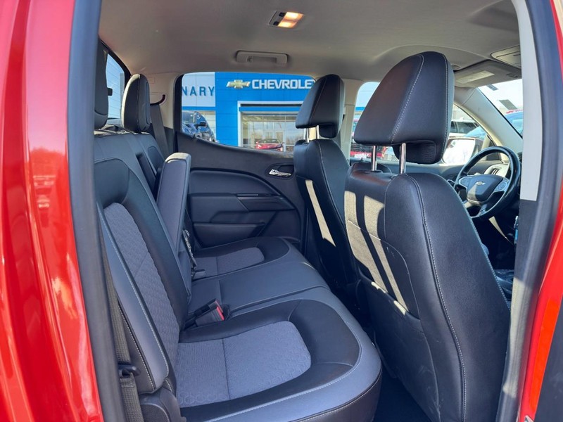 Chevrolet Colorado Vehicle Image 10