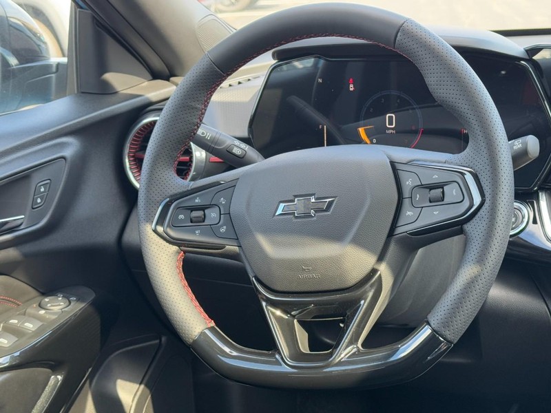 Chevrolet Trax Vehicle Image 08