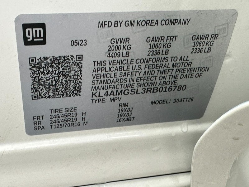 Buick Encore GX Vehicle Full-screen Gallery Image 24