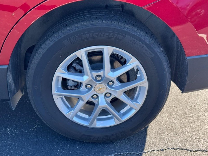 Chevrolet Equinox Vehicle Image 07