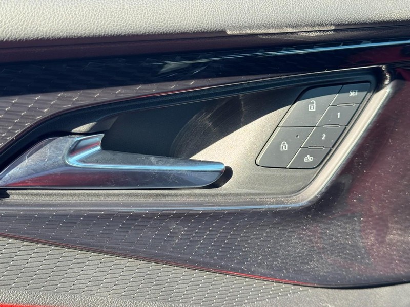 Chevrolet Blazer EV Vehicle Image 23