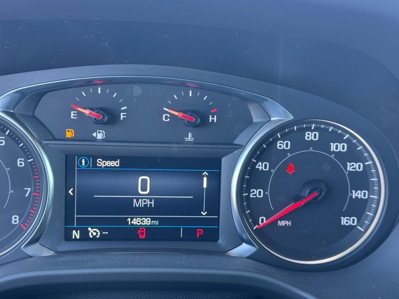 GMC Acadia Vehicle Image 19