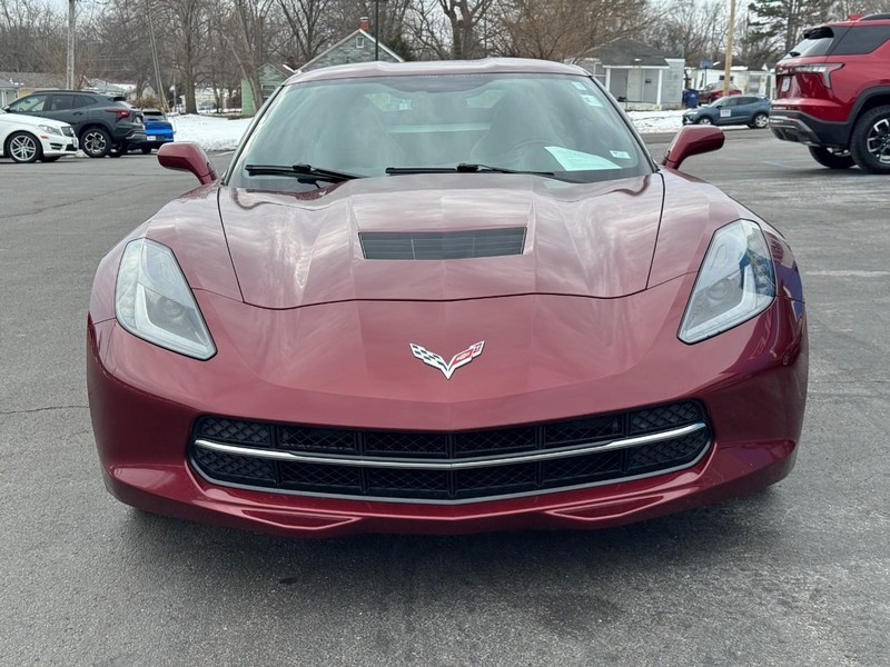 Chevrolet Corvette Vehicle Full-screen Gallery Image 08