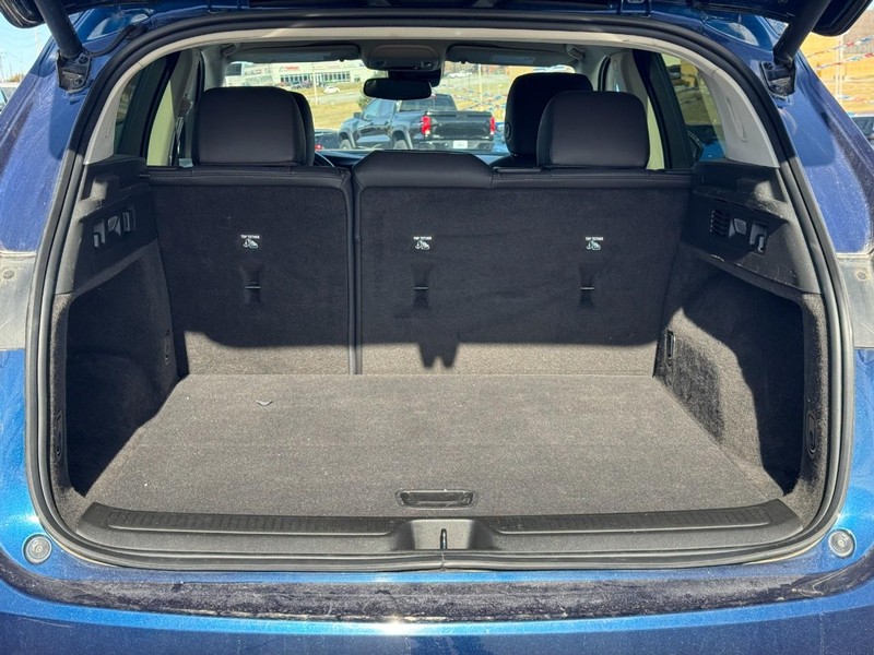 Buick Envision Vehicle Full-screen Gallery Image 04