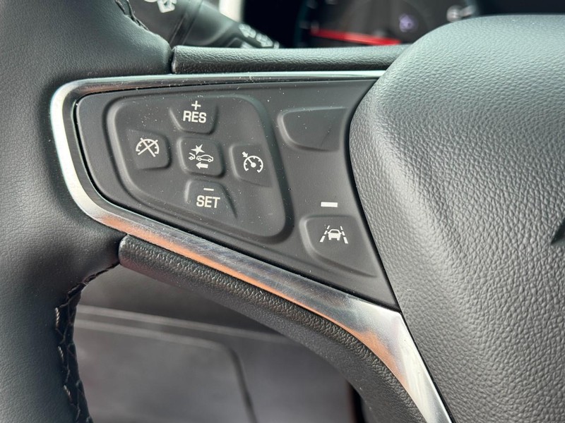 Chevrolet Malibu Vehicle Image 17