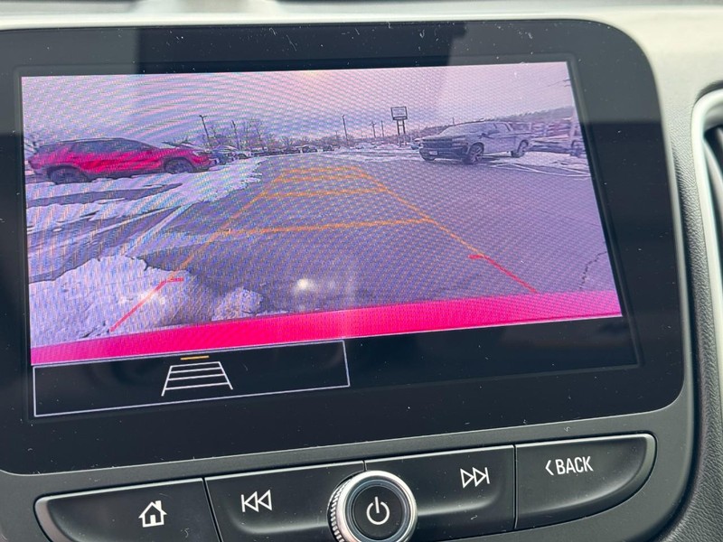 Chevrolet Malibu Vehicle Image 20