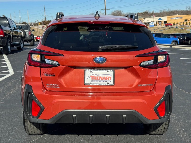 Subaru Crosstrek Vehicle Image 05
