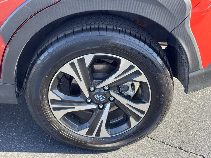 Subaru Crosstrek Vehicle Image 07