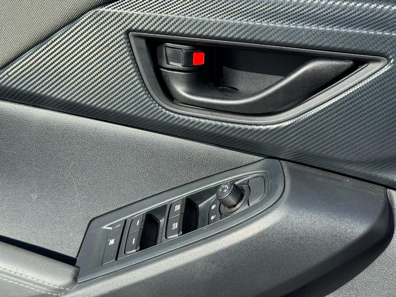 Subaru Crosstrek Vehicle Image 20