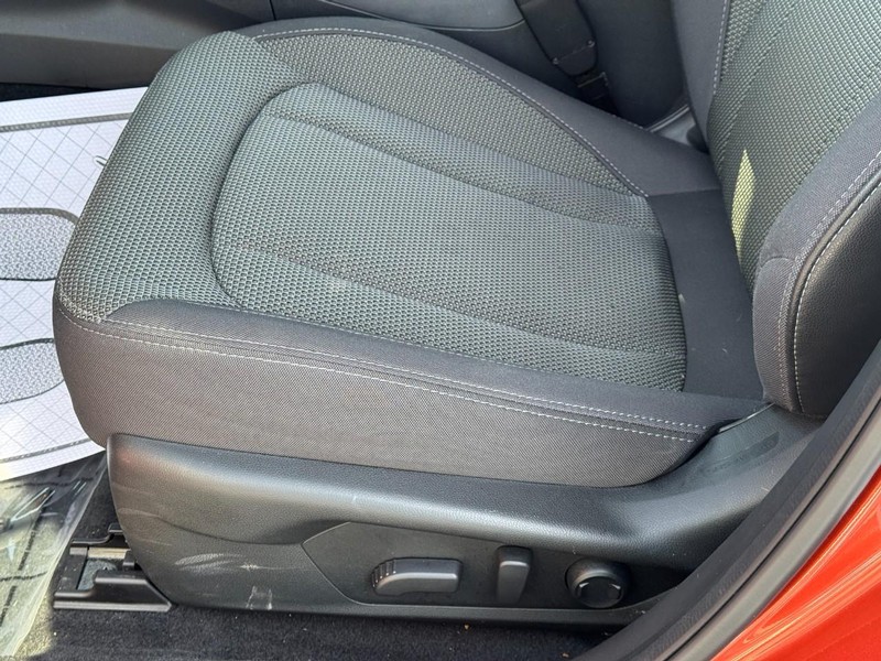 Subaru Crosstrek Vehicle Image 21