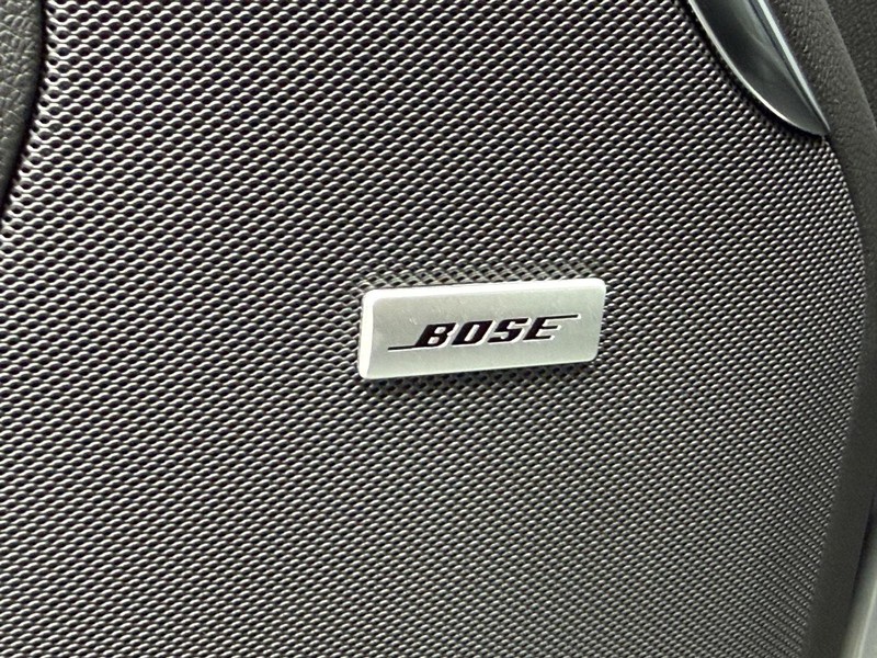 GMC Yukon Vehicle Image 20