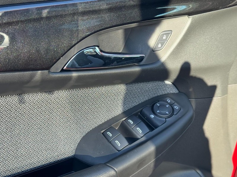 Chevrolet TrailBlazer Vehicle Image 11