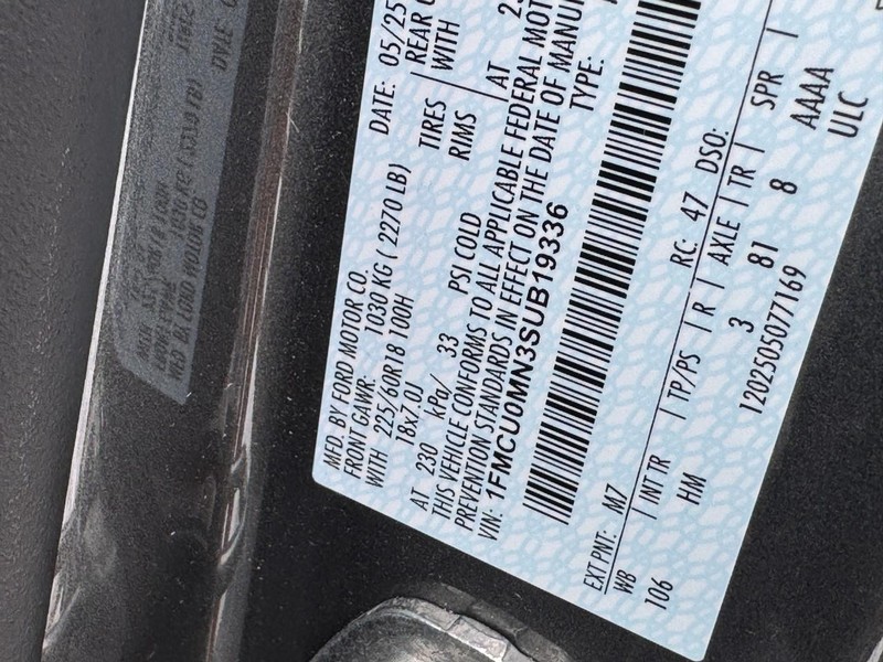 Ford Escape Vehicle Image 26