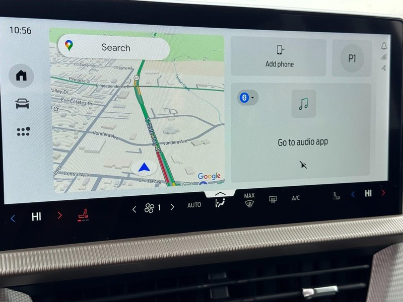 Ford Explorer Vehicle Image 21