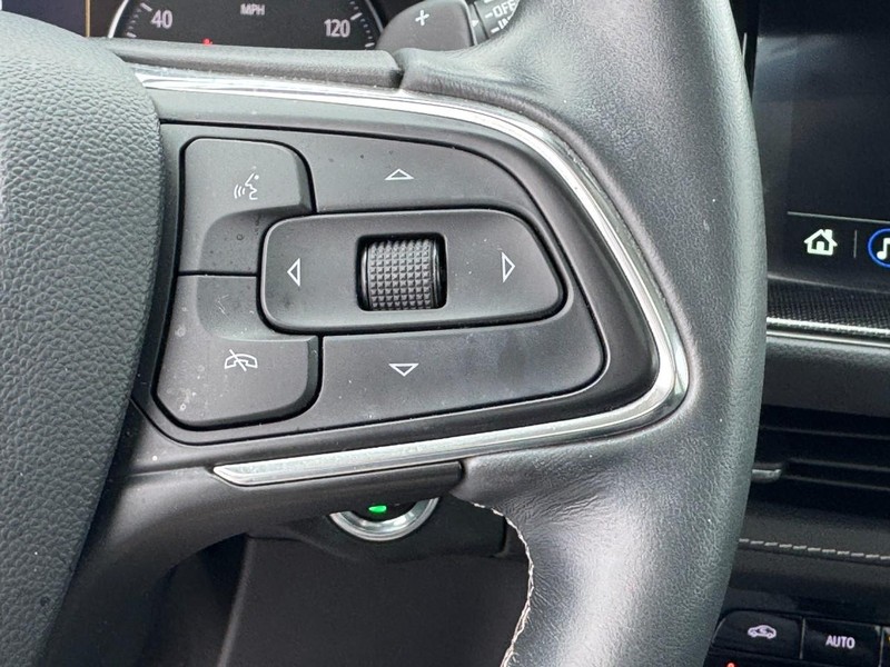 Buick Envision Vehicle Full-screen Gallery Image 19